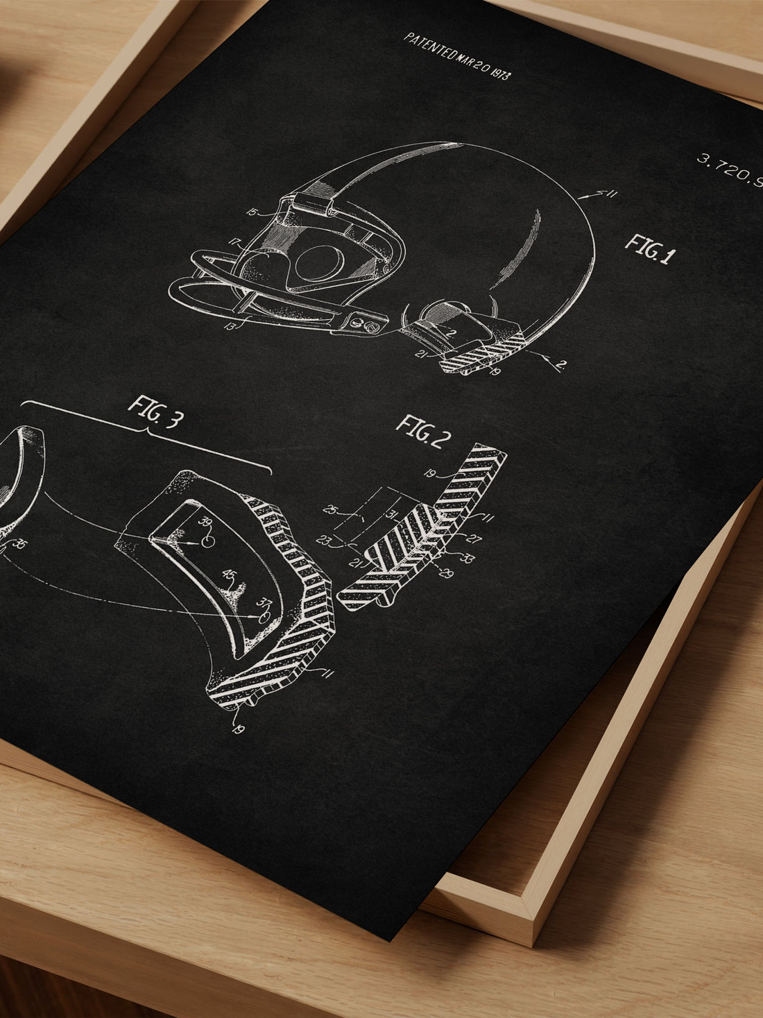 Football Helmet Patent Print – Sports Art – Office Wall Decor